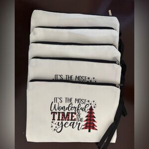 5 Holiday’s Pouches/Makeup Bags